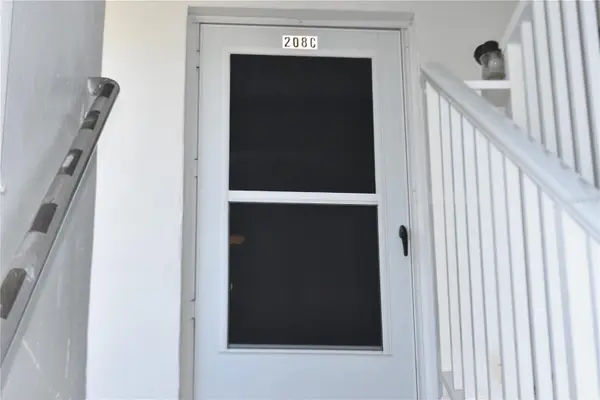 4746 Azalea Drive #208C, NEW PORT RICHEY, FL 34652