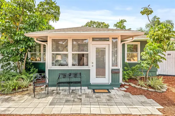 7328 9th Avenue N, ST PETERSBURG, FL 33710