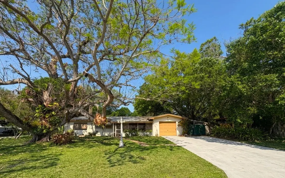 1799 Lake Circle, Fort Pierce, FL 34945 - #1