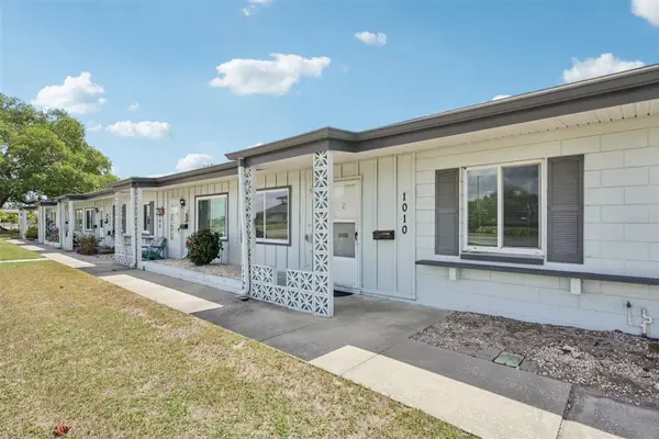 1010 N Pebble Beach Boulevard, SUN CITY CENTER, FL 33573