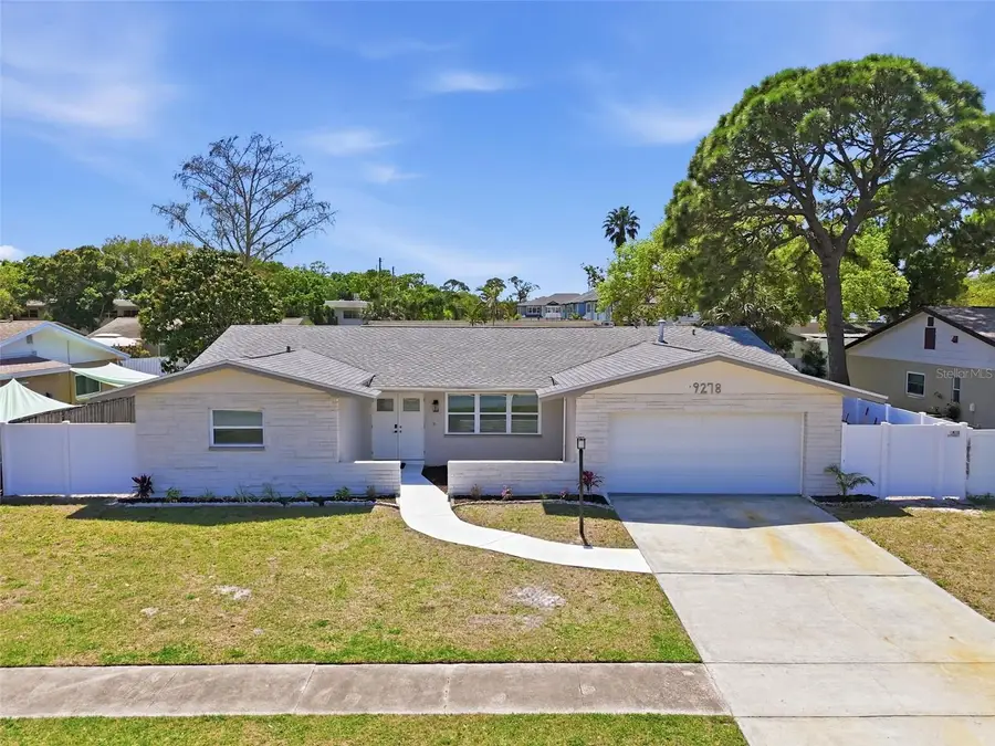 9278 78th Place, Seminole, FL 33777 - #2