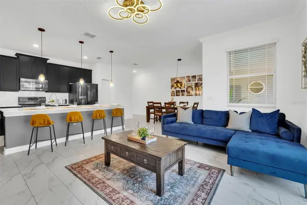 1000 Leader Street, DAVENPORT, FL 33896