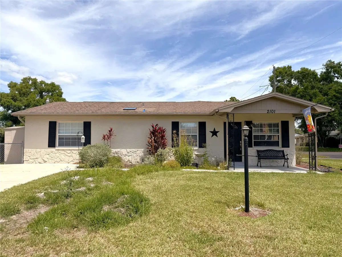 2101 W Hamilton Avenue, Tampa, FL 33604 - #1