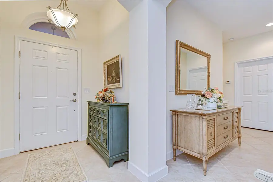 984 Pembroke Point Way, Sun City Center, FL 33573 - #3