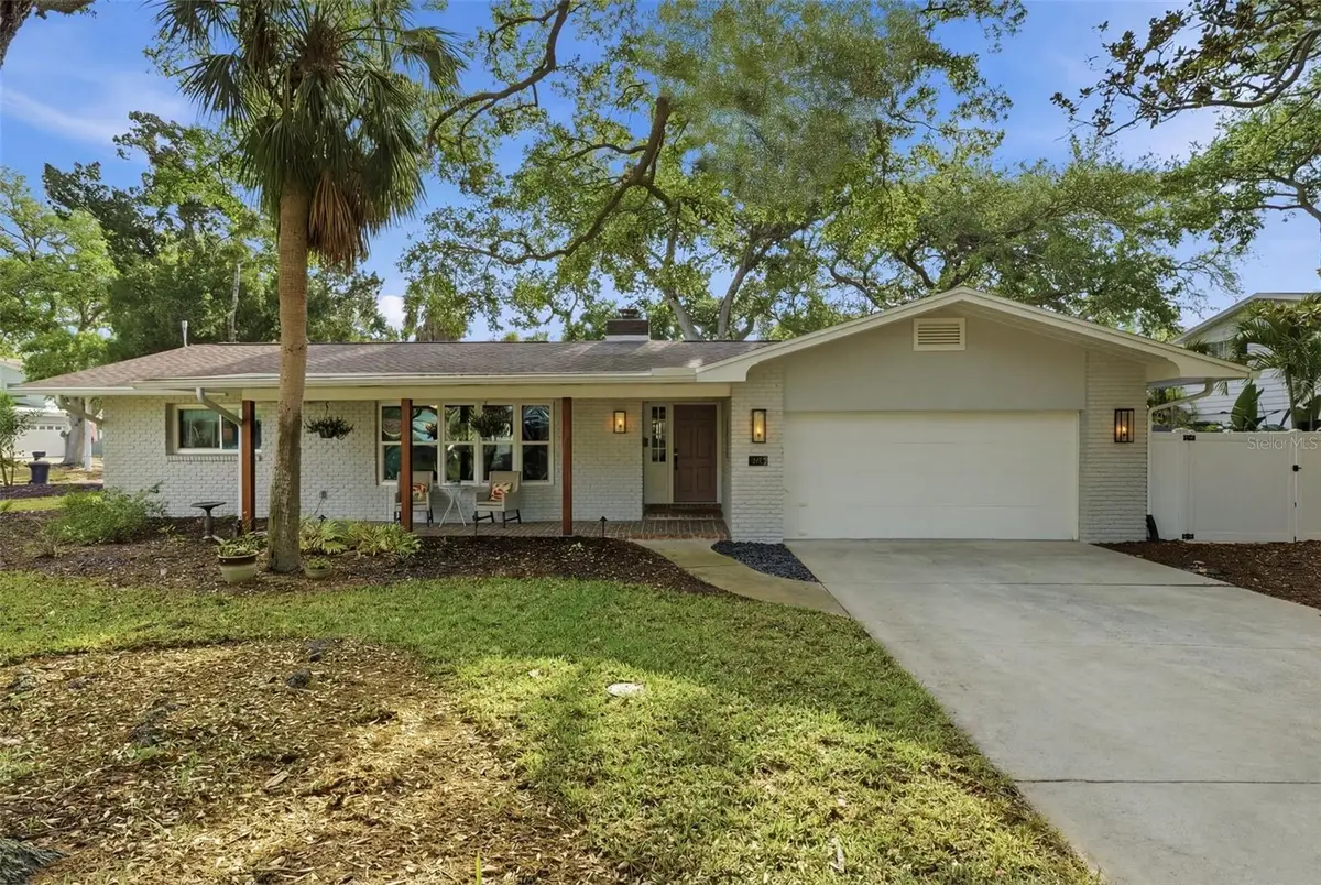 3491 83rd Street N, Saint Petersburg, FL 33710 - #1