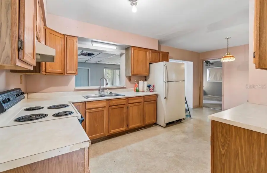 4524 Golfwood Boulevard, Tampa, FL 33634 - #3