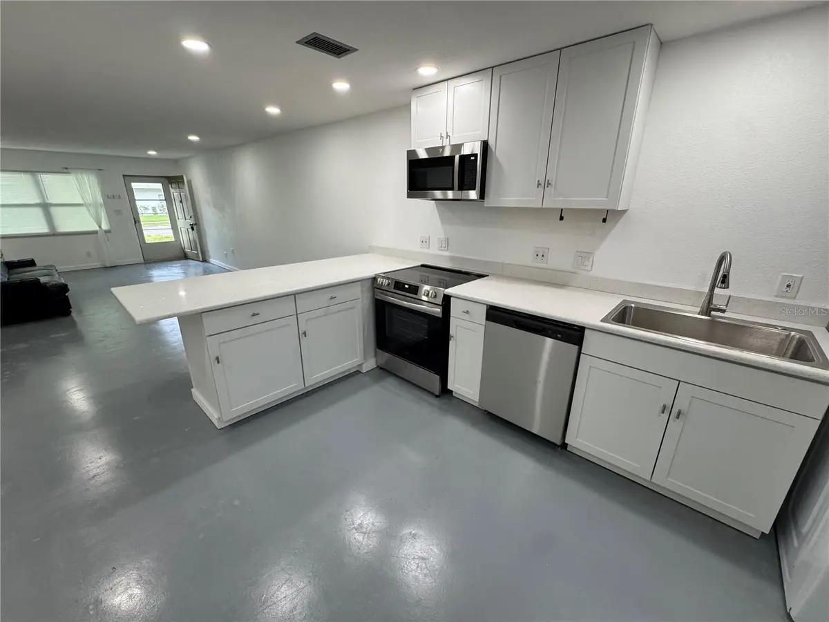 5720 13th Avenue N #106B, Saint Petersburg, FL 33710 - #1