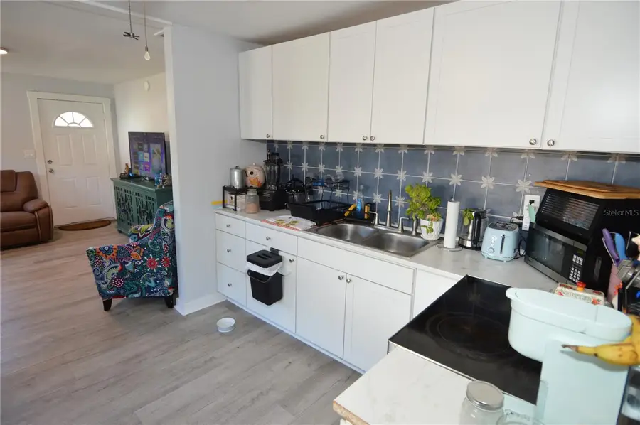 2852 60th Avenue N, Saint Petersburg, FL 33714 - #3