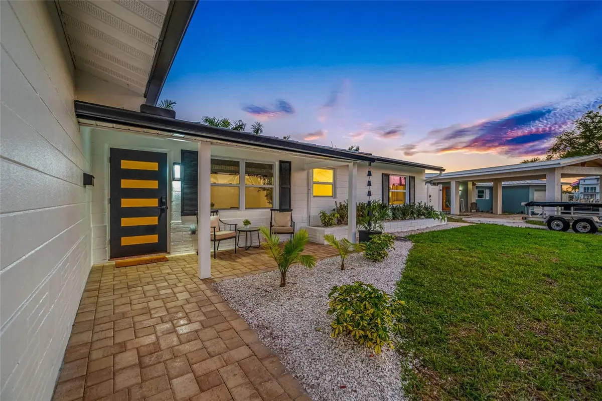 7984 1st Avenue S, Saint Petersburg, FL 33707 - #1