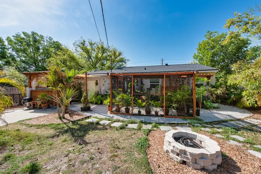 1325 54th Avenue N, Saint Petersburg, FL 33703 - #2