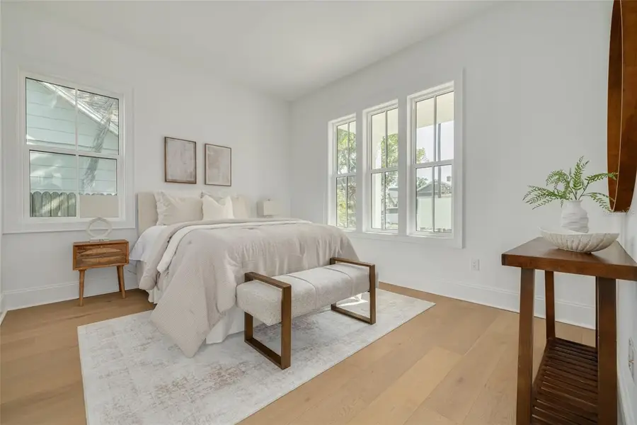 1420 14th Street N, Saint Petersburg, FL 33704 - #3