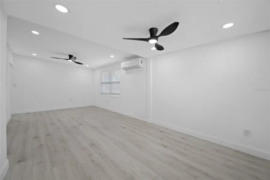 6908 11th Avenue E, Palmetto, FL 34221 - #3