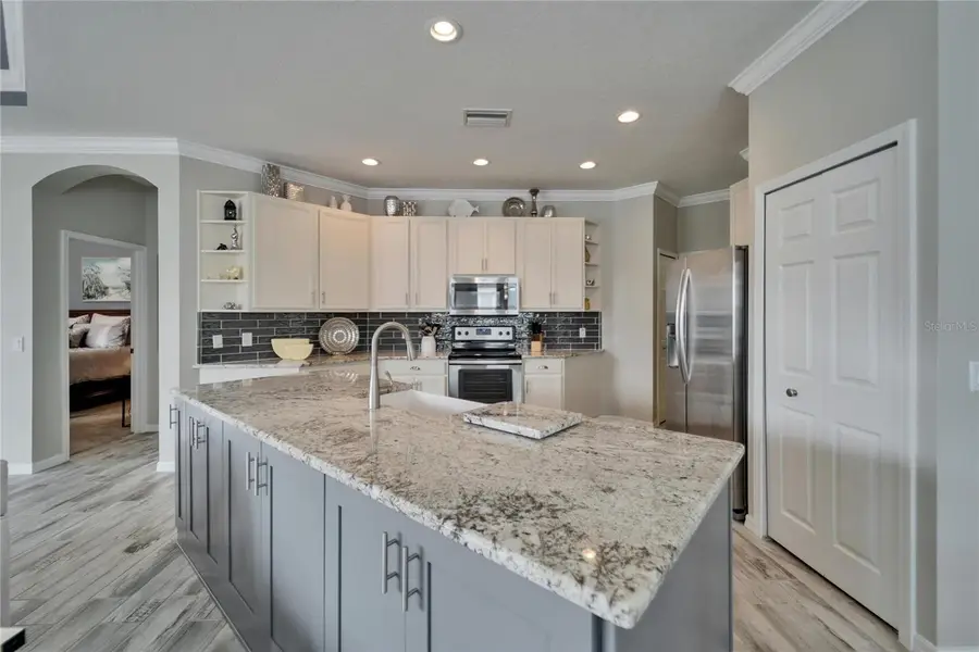 221 Sela Cove Circle, Apollo Beach, FL 33572 - #2