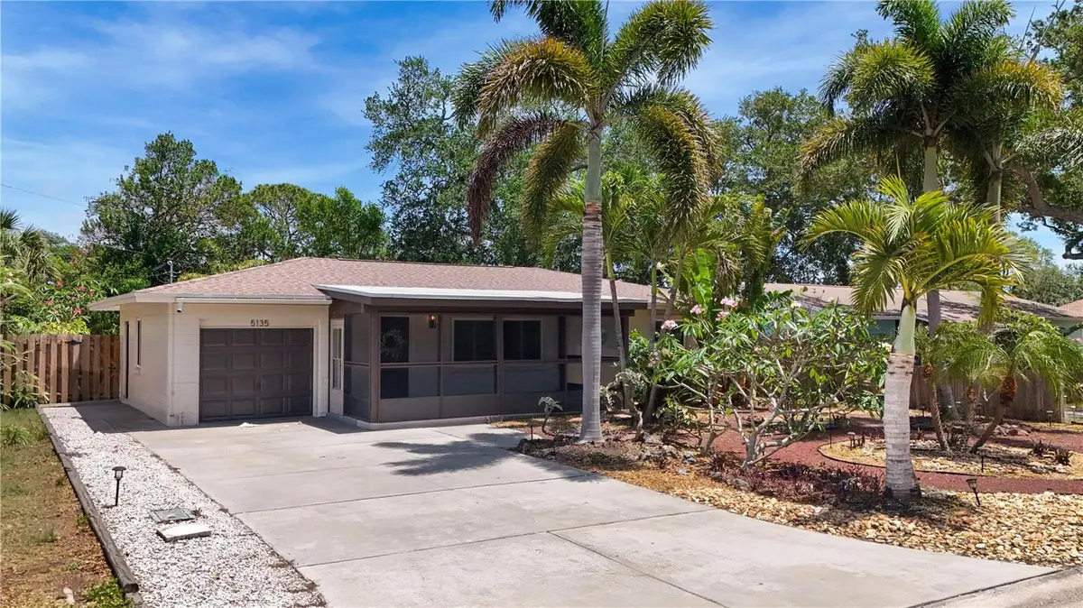 5135 101st Street N, Saint Petersburg, FL 33708 - #1