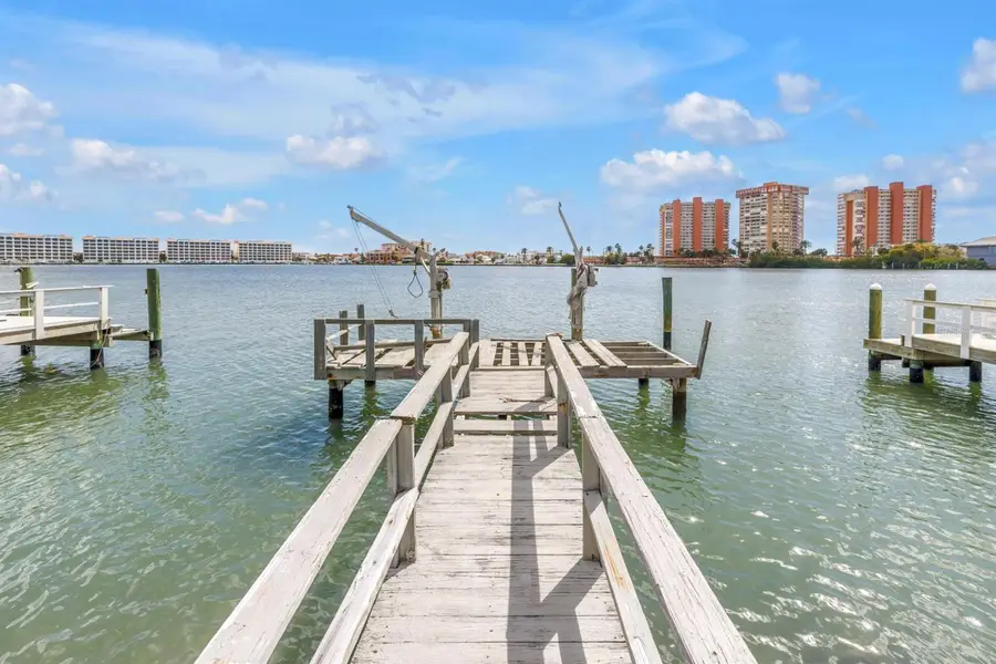 623 180th Avenue E, Redington Shores, FL 33708 - #3