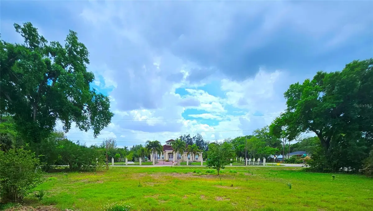 919 College Avenue W, Ruskin, FL 33570 - #1