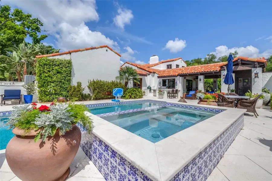 61 Ladoga Avenue, Tampa, FL 33606 - #3