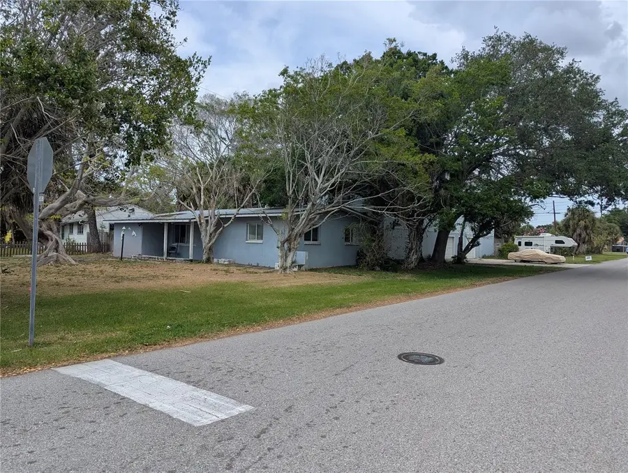 7001 & 7011 Hibiscus Avenue S, South Pasadena, FL 33707 - #3