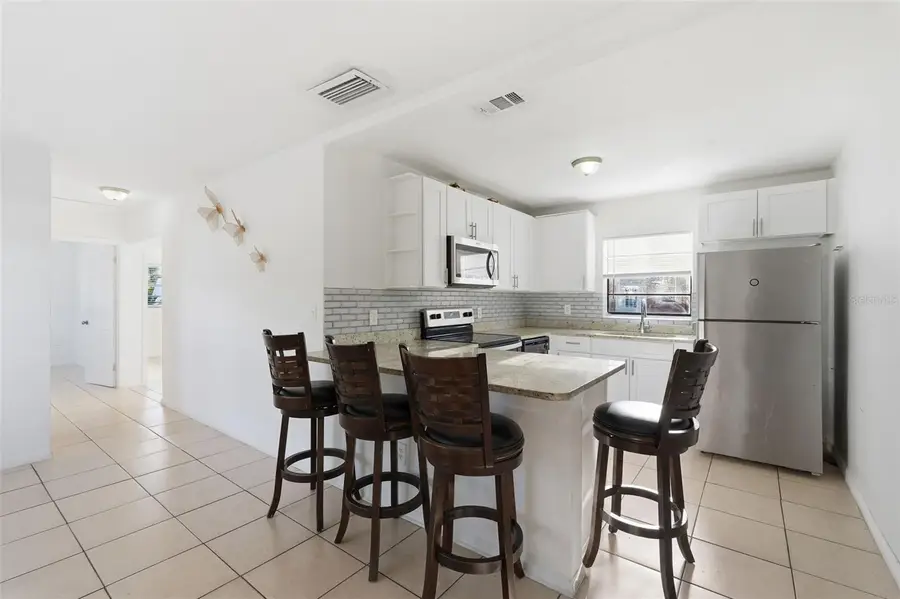 519 Hampton Avenue, Lakeland, FL 33801 - #3