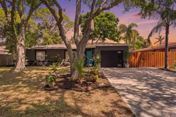 811 Bay Vista Boulevard S, ST PETERSBURG, FL 33705