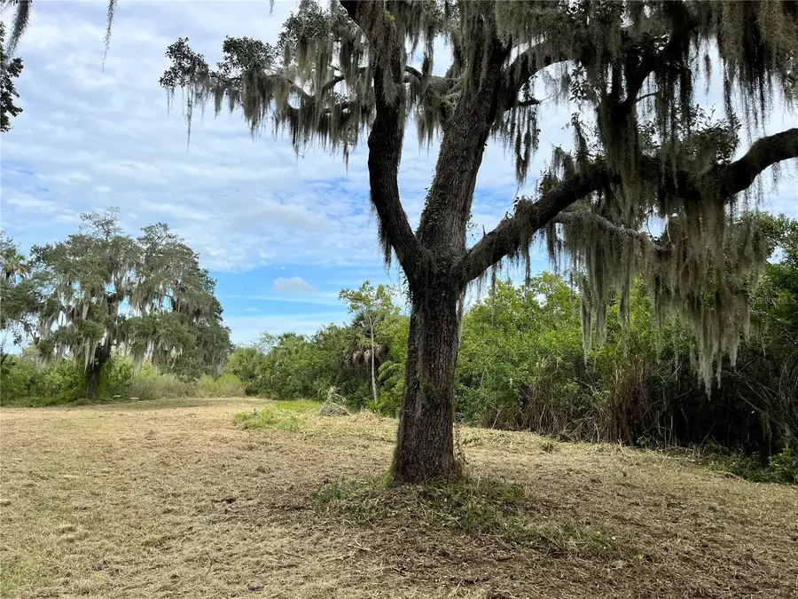 6715 16th Avenue E, Palmetto, FL 34221 - #2