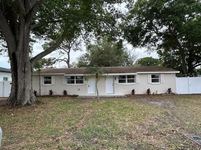 4930 72nd Street N, Saint Petersburg, FL 33709 - #1