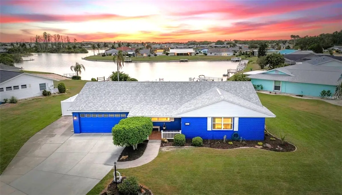 1810 Milford Circle, Sun City Center, FL 33573 - #1