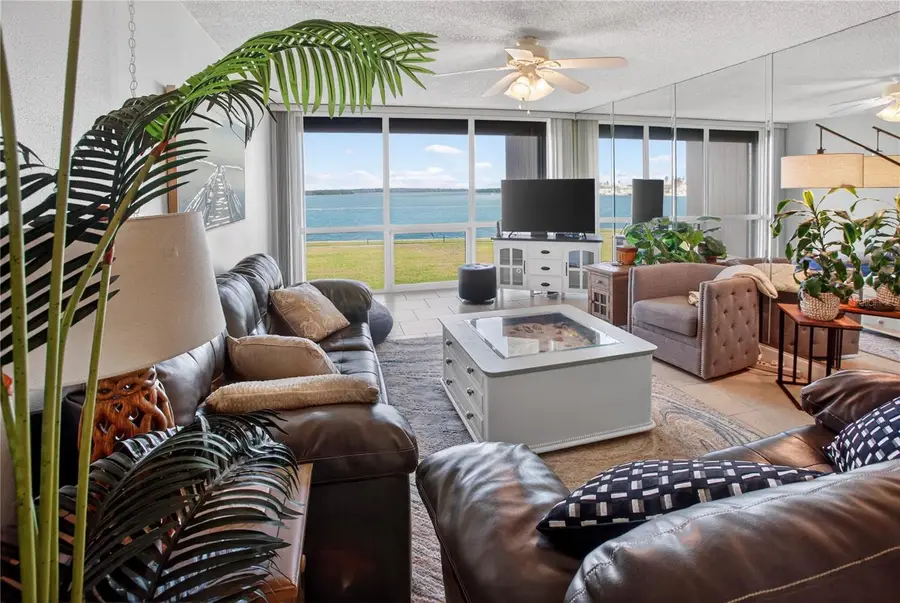 1 Key Capri #103E, Treasure Island, FL 33706 - #3