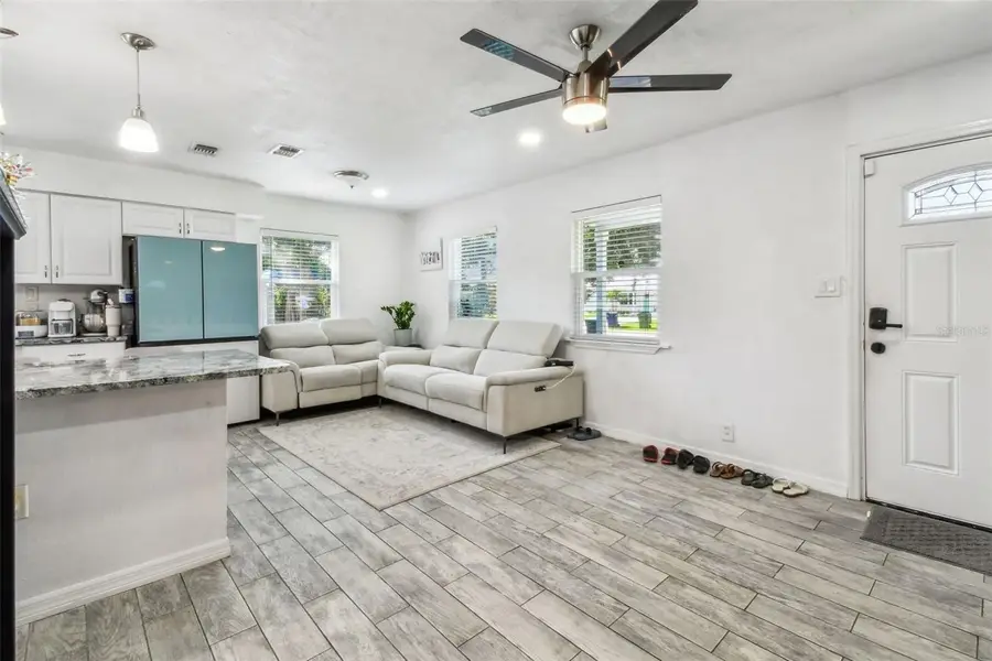 4005 W Tyson Avenue, Tampa, FL 33611 - #3