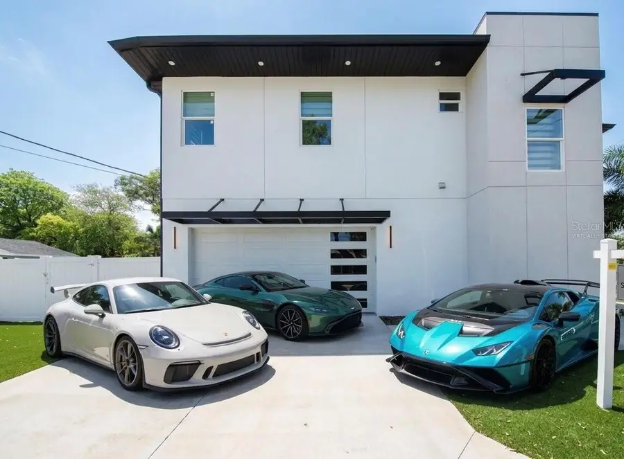 902 W Sligh Avenue, Tampa, FL 33604 - #2