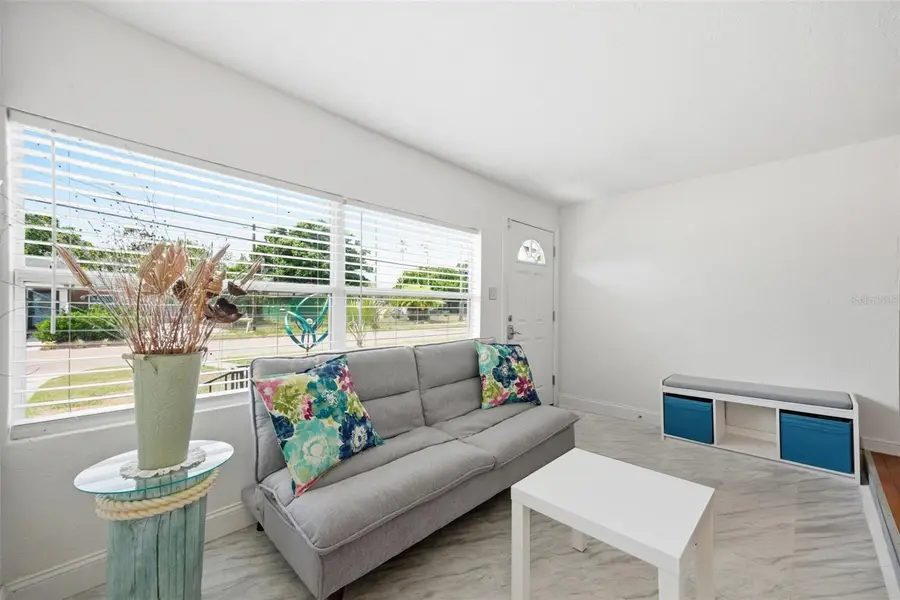 310 40th Street S, Saint Petersburg, FL 33711 - #2