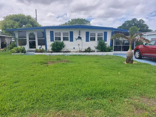 184 Independence Avenue #8, PALM HARBOR, FL 34684