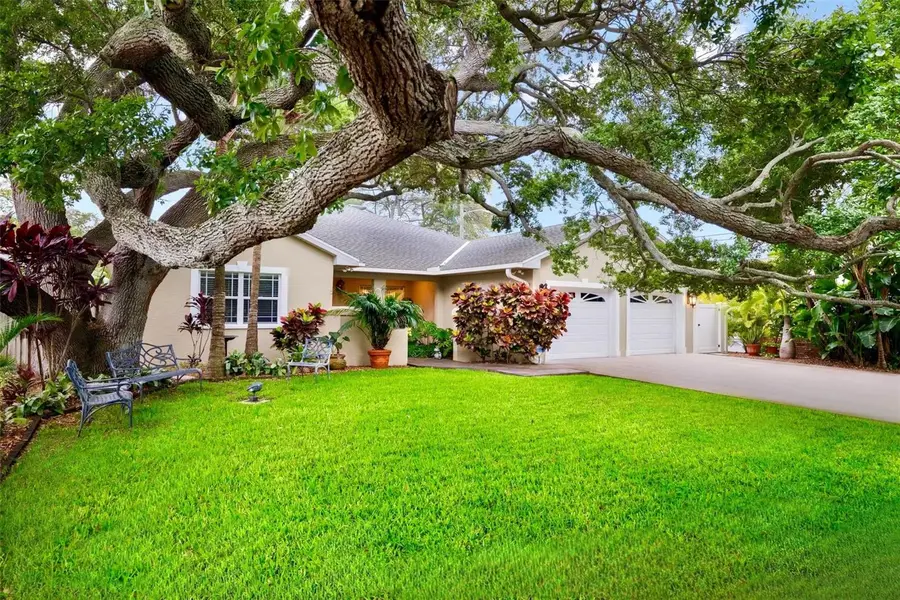 3610 11th Avenue N, Saint Petersburg, FL 33713 - #2