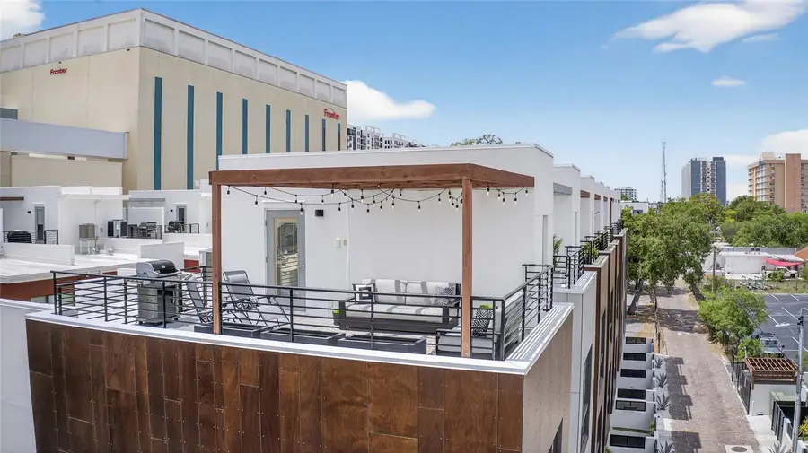 134 8th Street N, Saint Petersburg, FL 33701 - #3