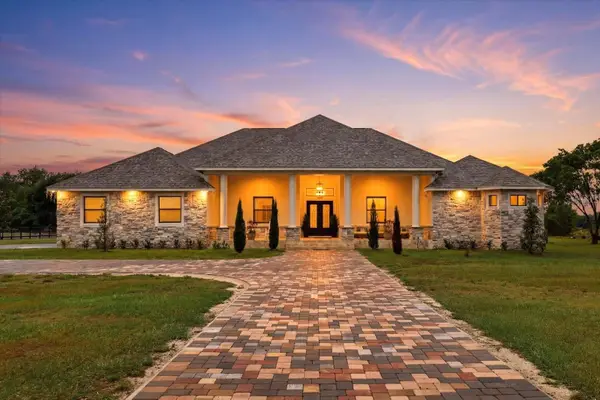 8459 Harvey Walden Drive, PLANT CITY, FL 33565