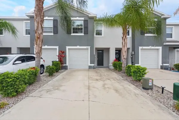 2914 Suncoast Blend Drive, ODESSA, FL 33556
