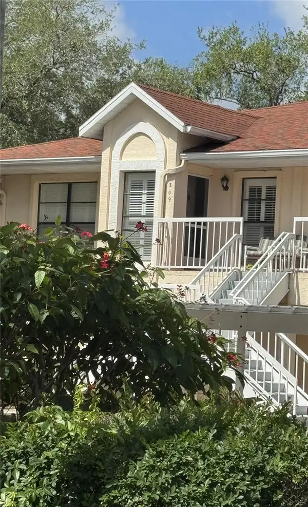 309 Knottwood Court #309, SUN CITY CENTER, FL 33573