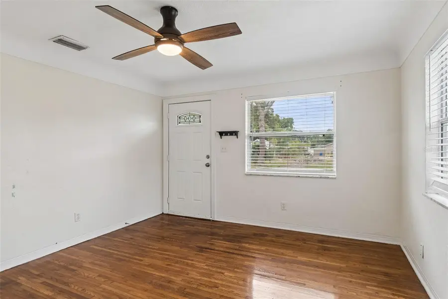 739 47th Avenue N, Saint Petersburg, FL 33703 - #2