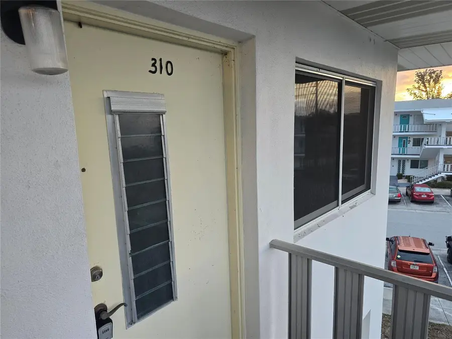 11100 86th Avenue #310, Seminole, FL 33772 - #3