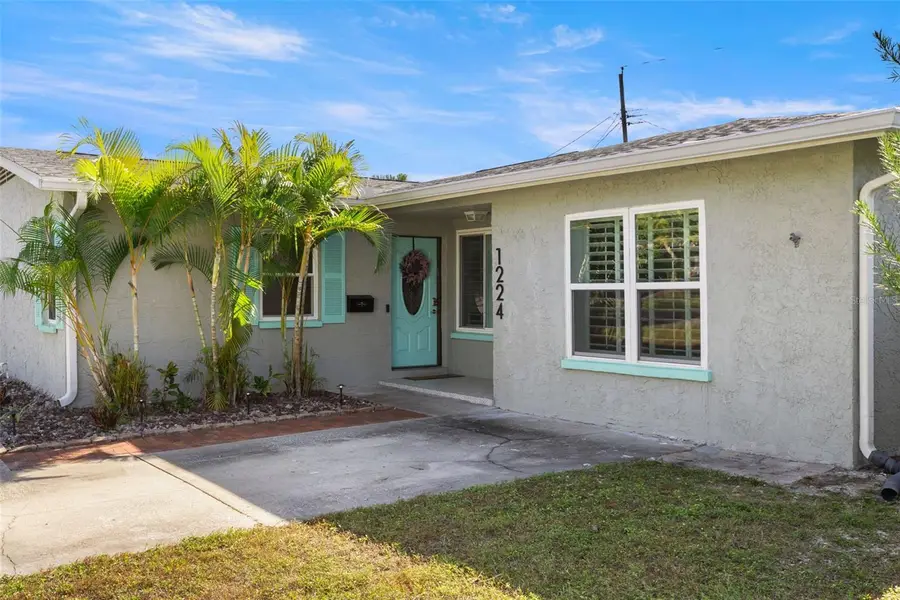 1224 80th Avenue N, Saint Petersburg, FL 33702 - #2