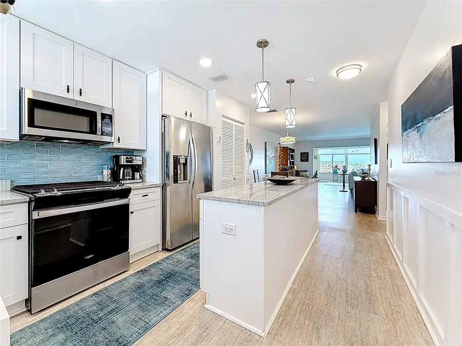 5925 Shore Boulevard S #611, Gulfport, FL 33707 - #2