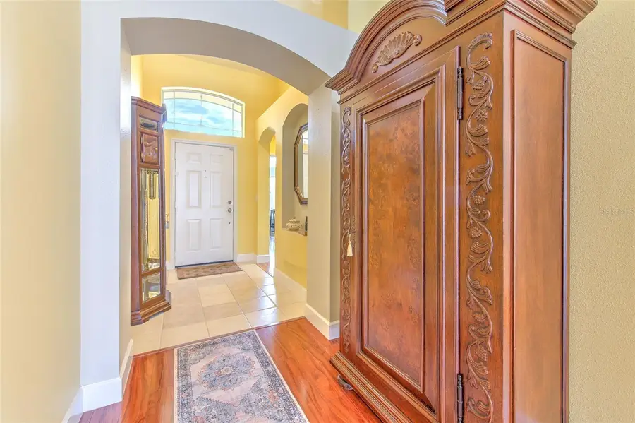 2626 Brookville Drive, Valrico, FL 33596 - #2