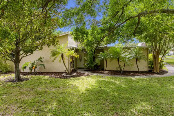 1607 Amberlea Drive S, DUNEDIN, FL 34698