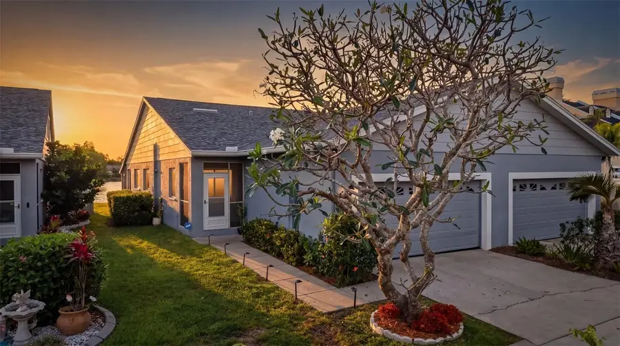 13614 Lake Point Drive S, Clearwater, FL 33762 - #2