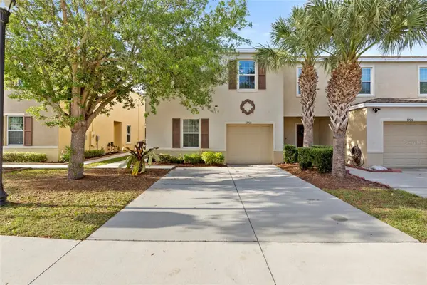 9718 Hound Chase Drive, GIBSONTON, FL 33534