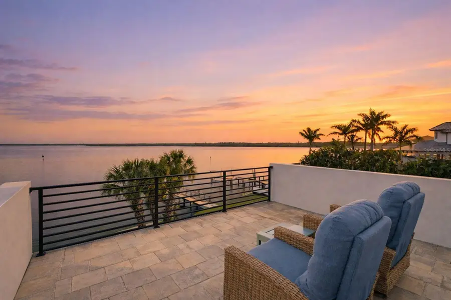 1843 Bayou Grande Boulevard Ne, Saint Petersburg, FL 33703 - #2