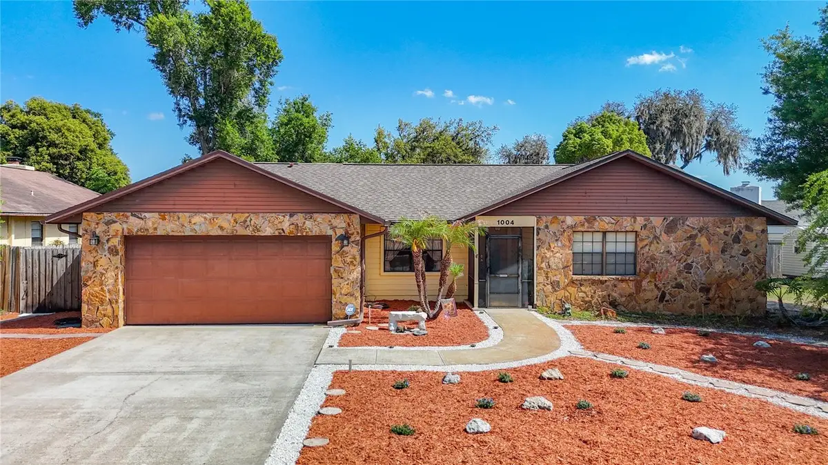 1004 Mook Street, Brandon, FL 33510 - #1