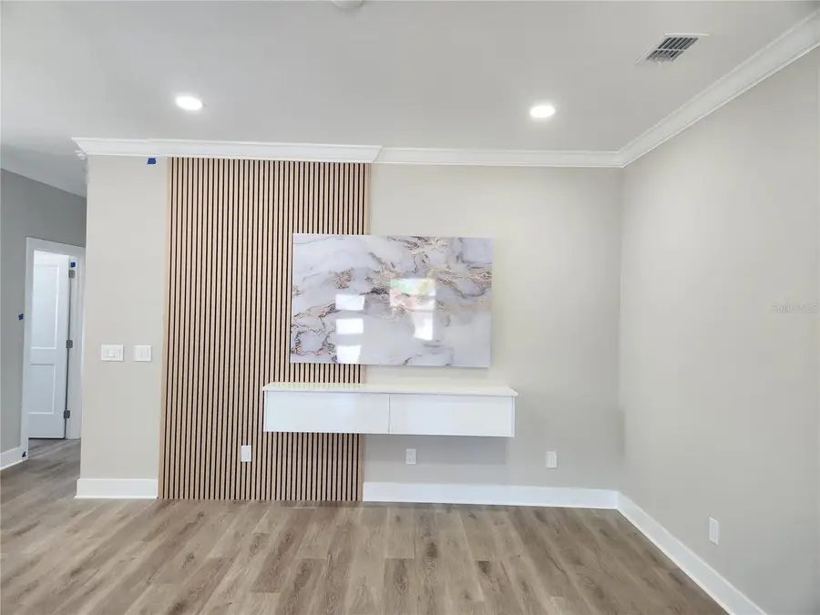 10909 N 28th Street, Tampa, FL 33612 - #2