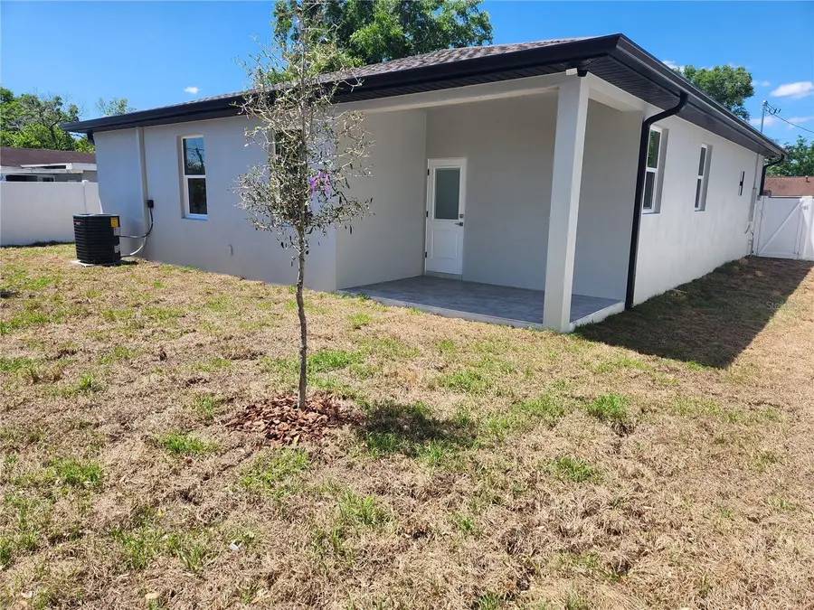 10909 N 28th Street, Tampa, FL 33612 - #3