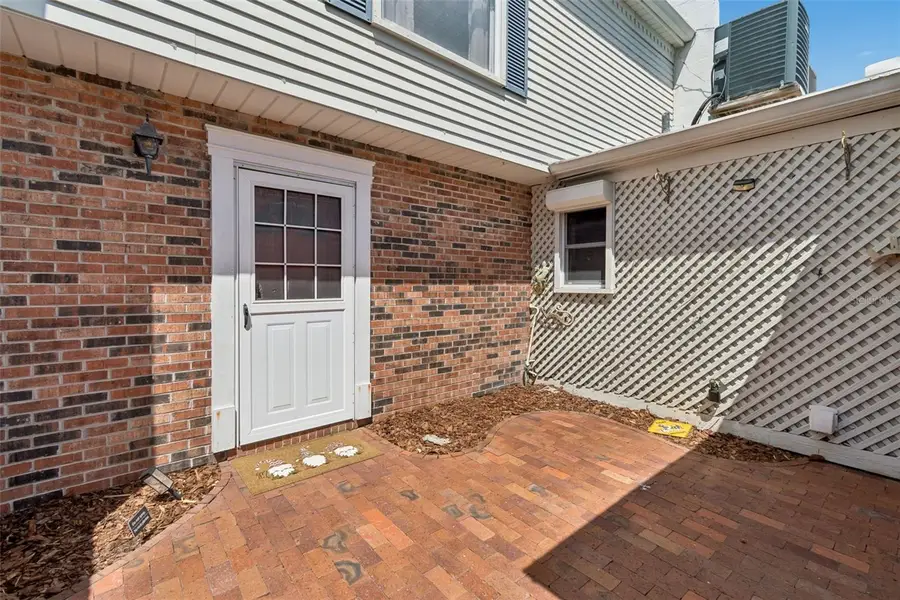 105 S Manhattan Avenue, Tampa, FL 33609 - #3